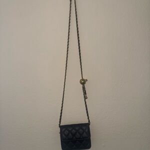 Elegant Black Quilted Crossbody Bag